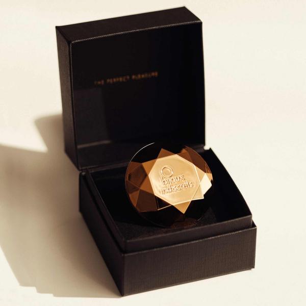 BIJOUX - INDISCRETS TWENTY ONE DIAMOND VIBRATORE Bijoux 21 Vibrating Diamond