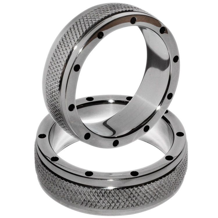 METAL HARD - METALANELLO PER PENE E TESTICOLI 50MM Metal Hard