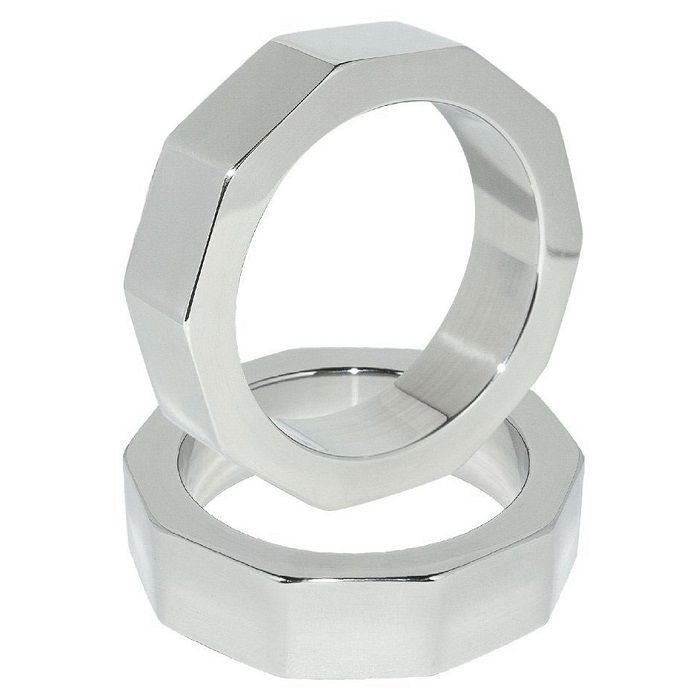 METAL HARD - ANELLO DADO PER PENE E TESTICOLI 50 MM Metal Hard