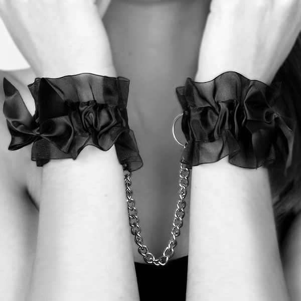 BIJOUX - INDISCRETS FROU FROU MANETTE IN ORGANZA Bijoux Indiscrets