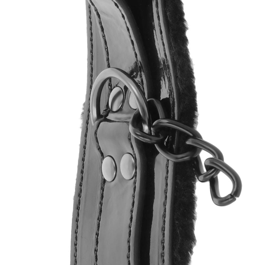 DARKNESS - MANETTE ALLA CAVIGLIA REGOLABILI IN PELLE NERA CON LUCCHETTO Darkness Bondage