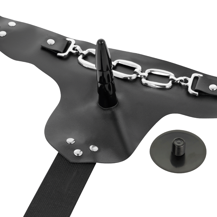 HARNESS ATTRACTION - RNES GEORGE VIBRATORE REALISTICO 19 CM -O- 4 CM Harness Attraction